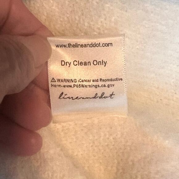 Line & Dot by Revolve Adler Fuzzy Cream Color Sweater. Size Medium - Picture 9 of 9